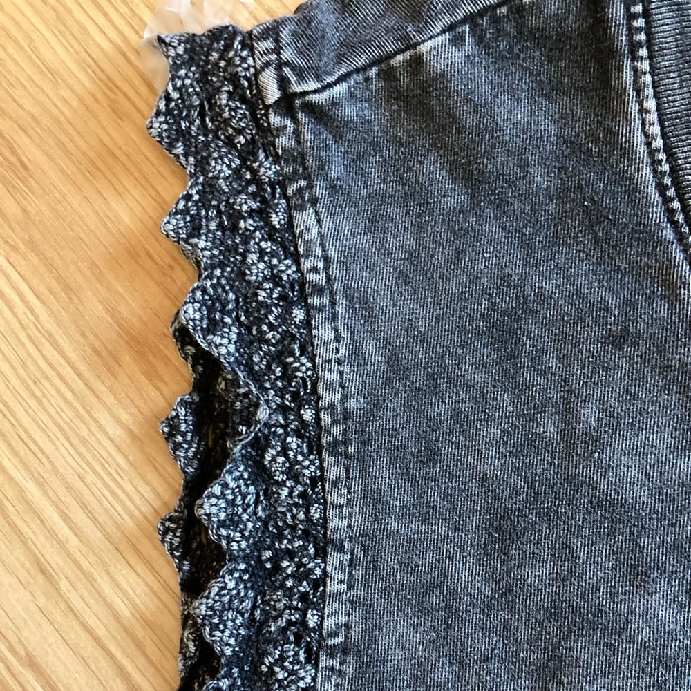 NWT Cowgirls And Dancing Lace Trim Washed Muscle Tank L Large - Picture 5 of 8